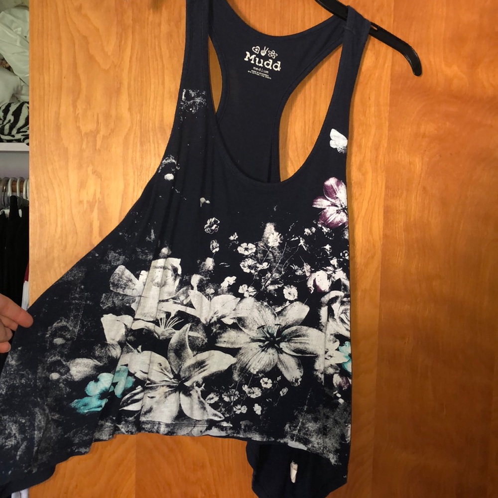 Navy floral tank